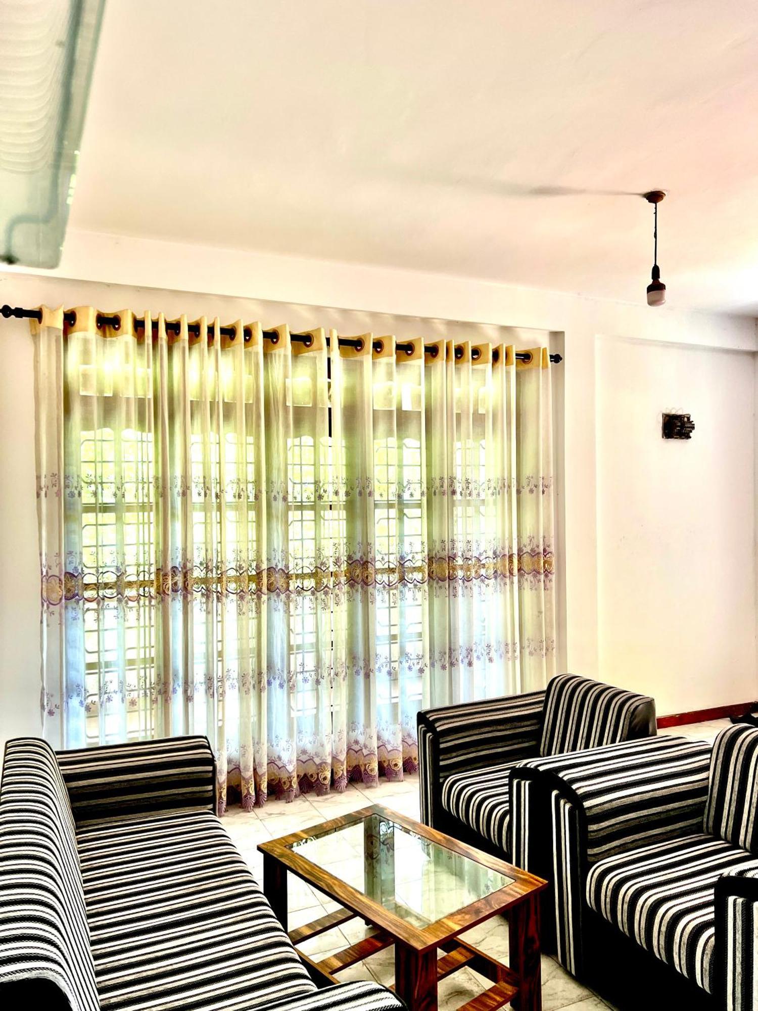 Pineview Lodge Ella Ngoại thất bức ảnh